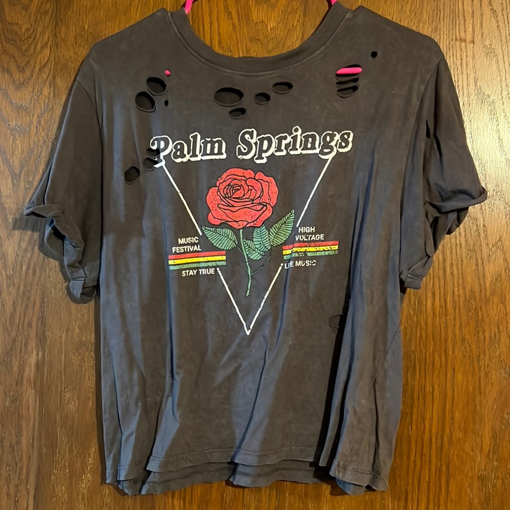 cropped shirt